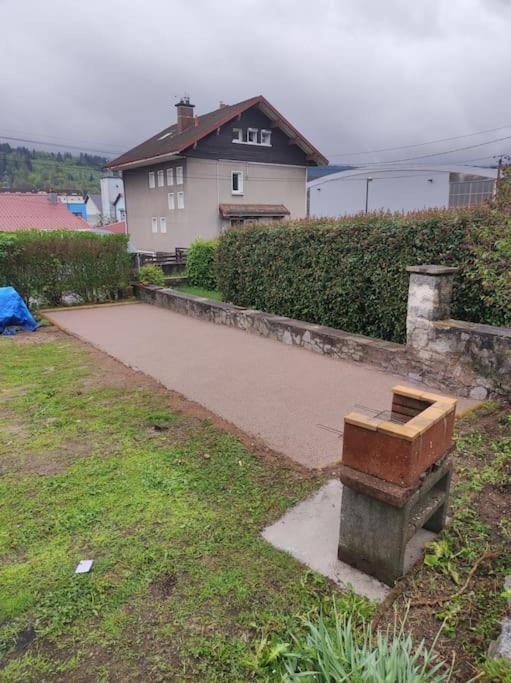 Gite Papillon 6 A14 Personnes - Jacuzzi Gérardmer Extérieur photo